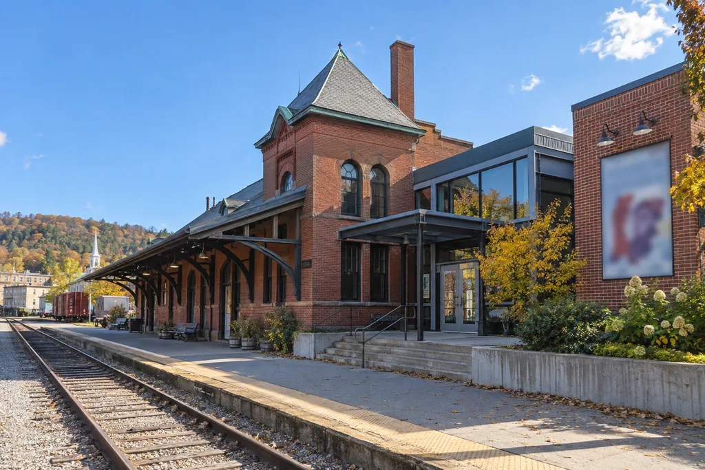 역사적인 Union Station에 자리한 Brattleboro Museum and Art Center 외관